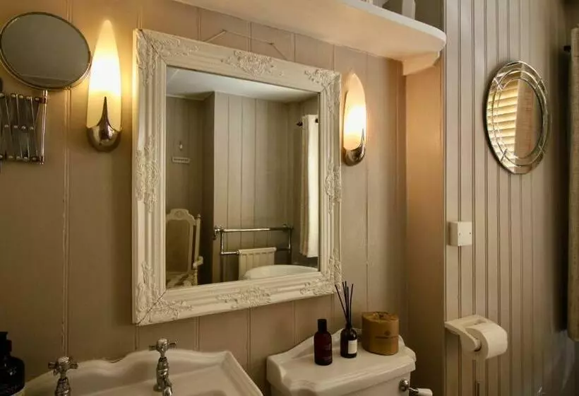 ペンション The Cottage At Barkwith House