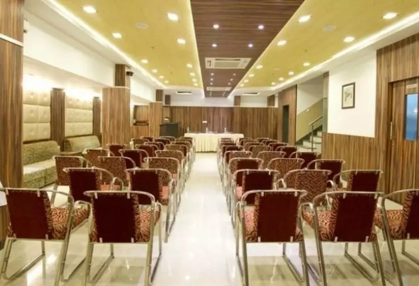 هتل Siddharth Palace