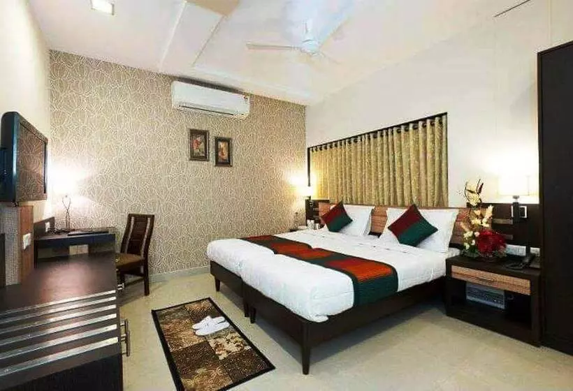 هتل Siddharth Palace
