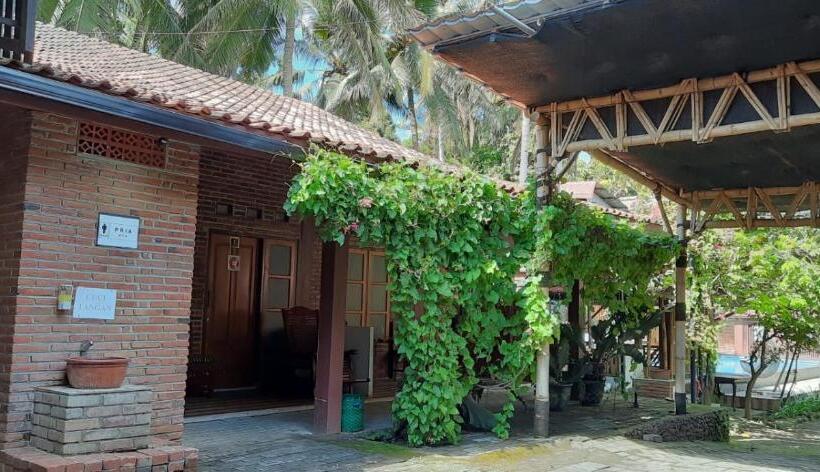 Pansiyon Kampoeng Osing Syariah Guest House