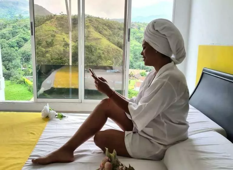 ホテル Miradores D Alessandra