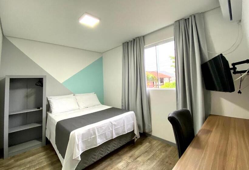 בית מלון כפרי Dona Catarina