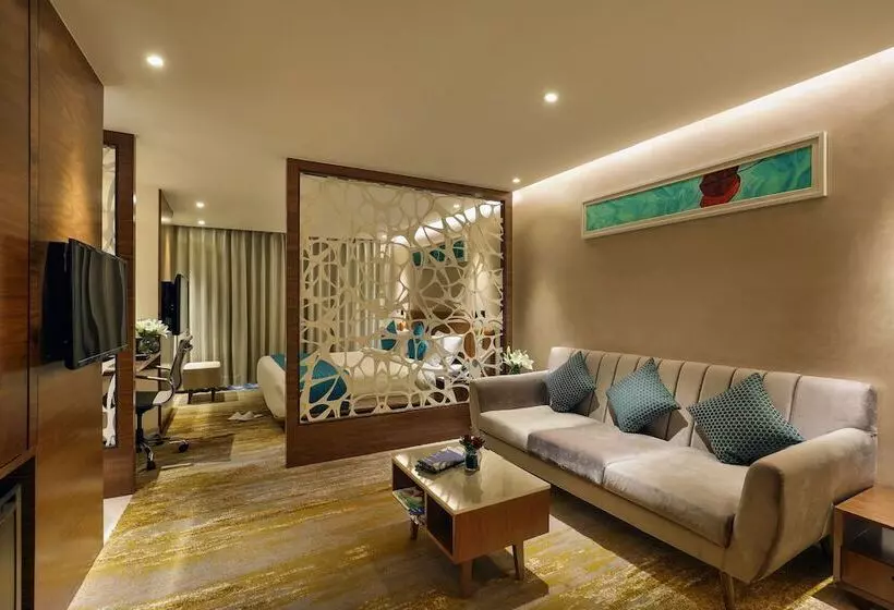 Effotel By Sayaji Vadodara