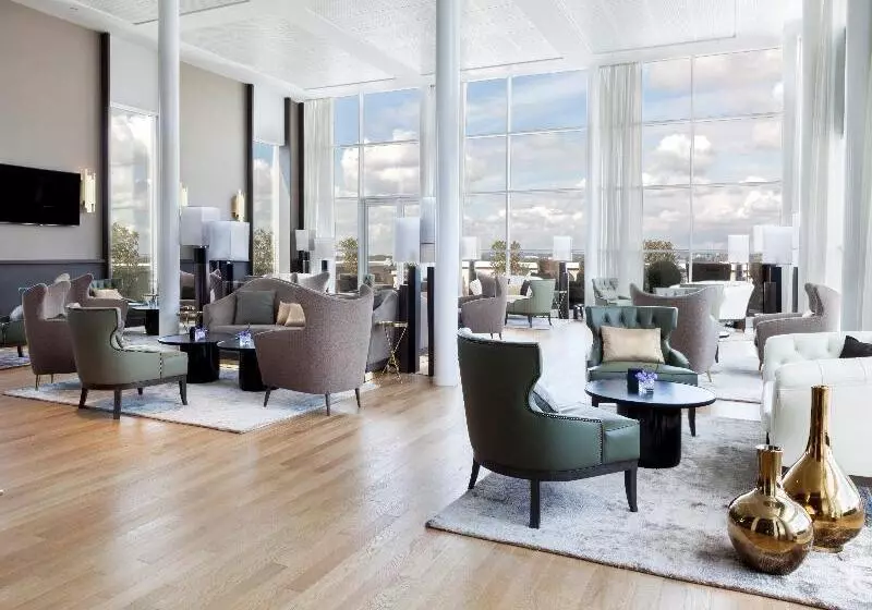 Ac Hotel By Marriott Paris Le Bourget Airport