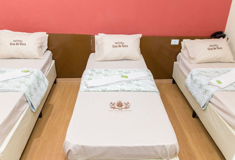 هتل Cruz De Ouro