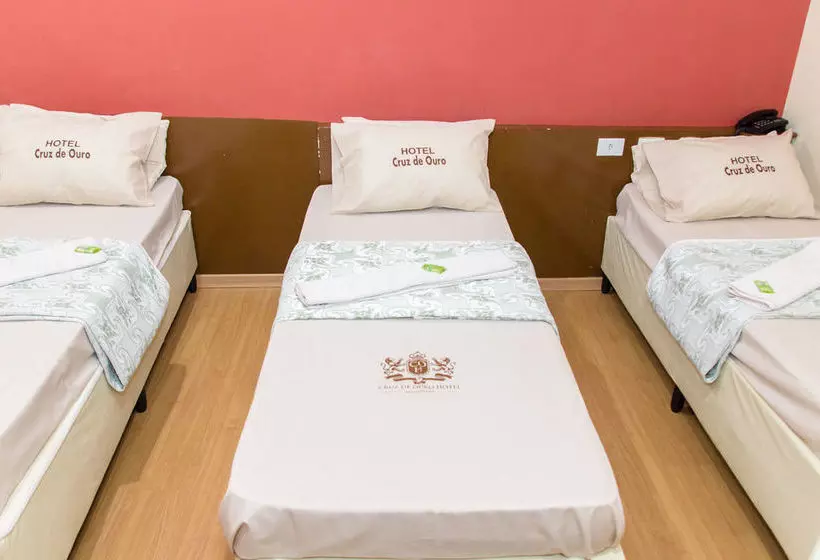 هتل Cruz De Ouro