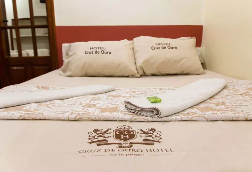 هتل Cruz De Ouro