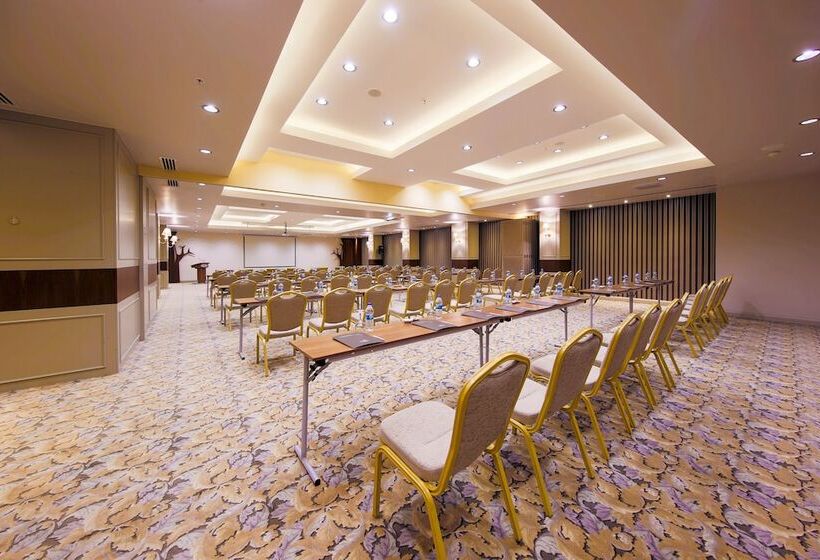 فندق Doğa Thermal Health & Spa