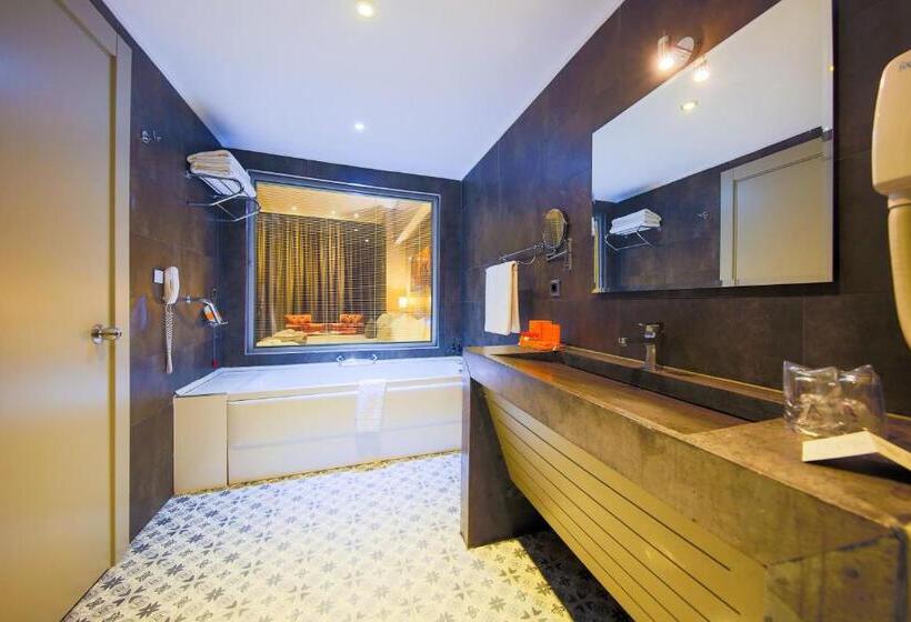 فندق Doğa Thermal Health & Spa