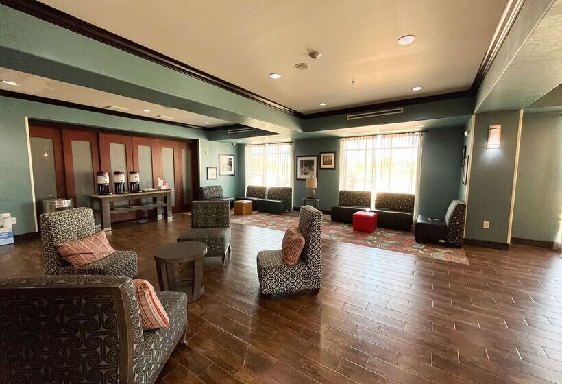 ホテル Quality Inn & Suites