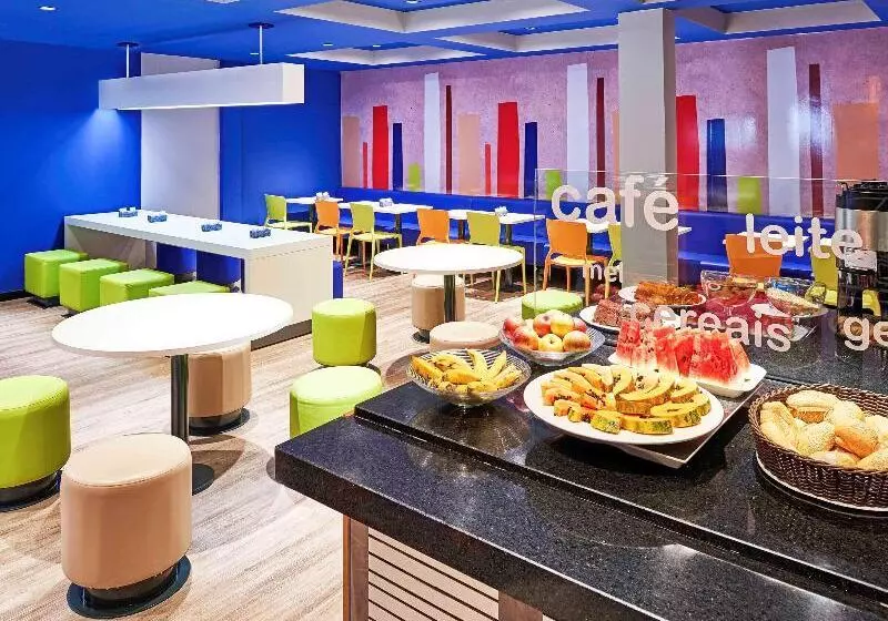 هتل Ibis Budget Curitiba Centro