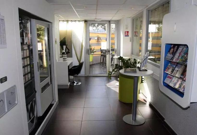 هتل Ibis Budget Nice Palais Nikaia