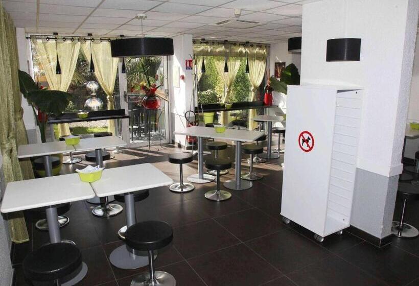 فندق Ibis Budget Nice Palais Nikaia