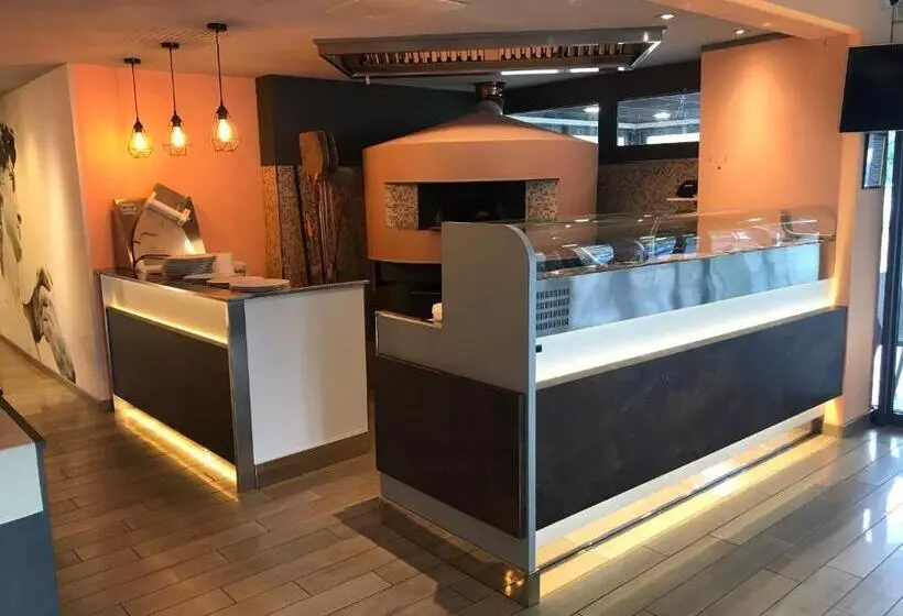 هتل Ibis Budget Nice Palais Nikaia