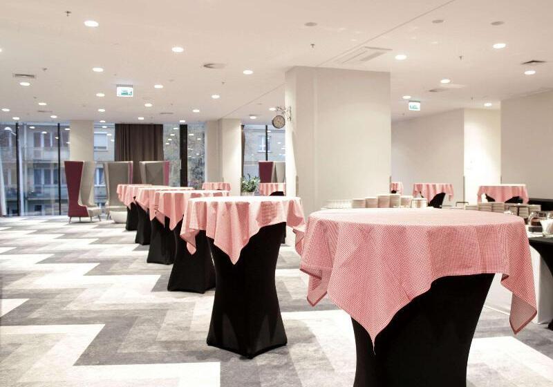 בית מלון כפרי Ibis Styles Wroclaw Centrum