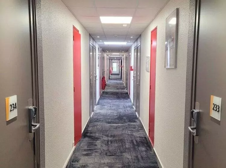 فندق Premiere Classe Lyon Nord Dardilly