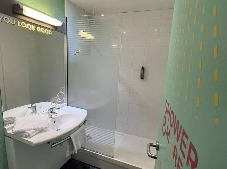 فندق Premiere Classe Lyon Nord Dardilly