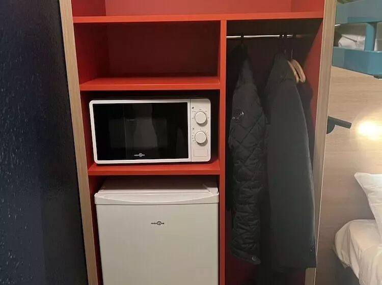 فندق Premiere Classe Lyon Nord Dardilly