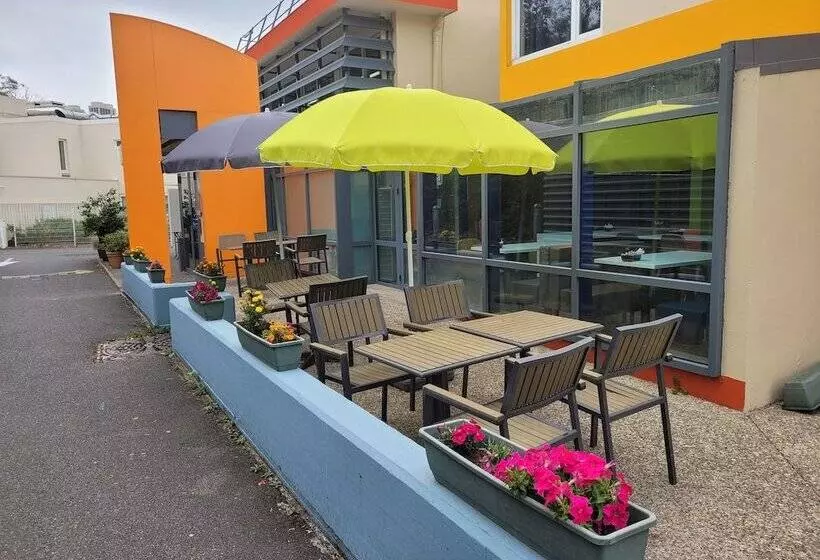 فندق Premiere Classe Lyon Nord Dardilly