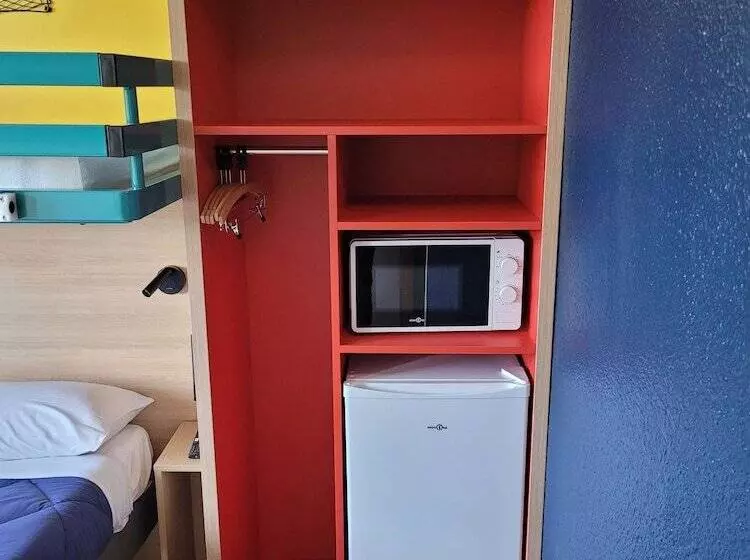 فندق Premiere Classe Lyon Nord Dardilly