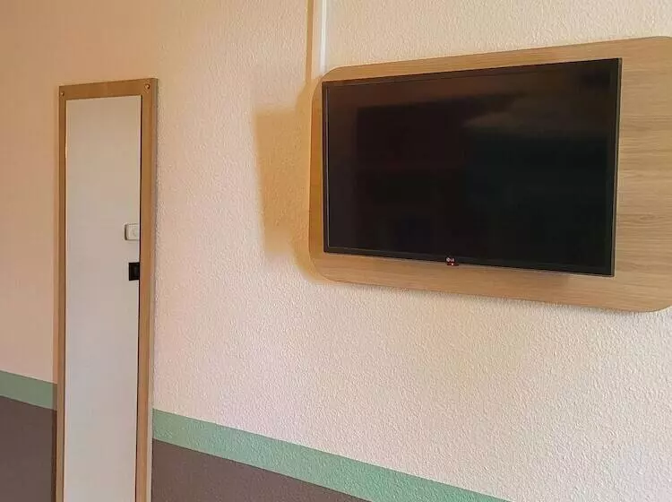 فندق Premiere Classe Lyon Nord Dardilly