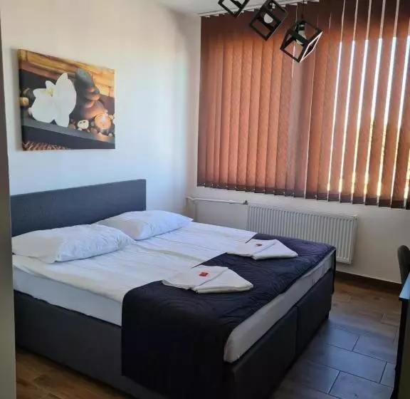 בית מלון כפרי Montenegro