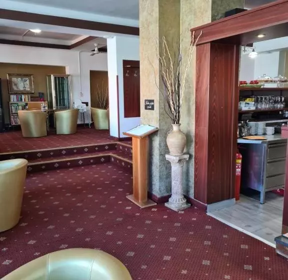 בית מלון כפרי Montenegro