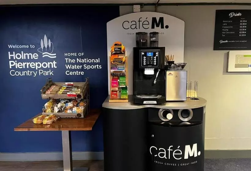 ホテル Holme Pierrepont Country Park Home Of The National Water Sports Centre