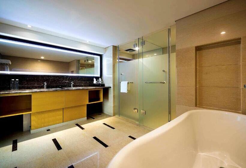 酒店 Pullman Qingdao Ziyue