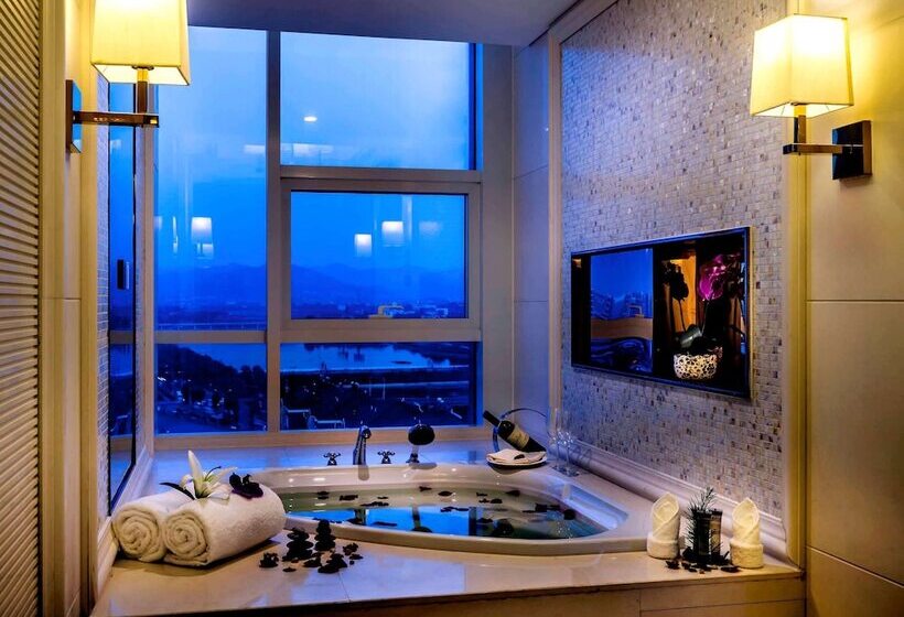 酒店 Pullman Qingdao Ziyue