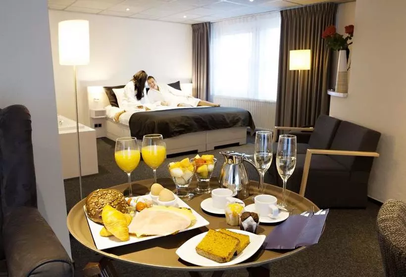 호텔 Teugel Resort Veghel