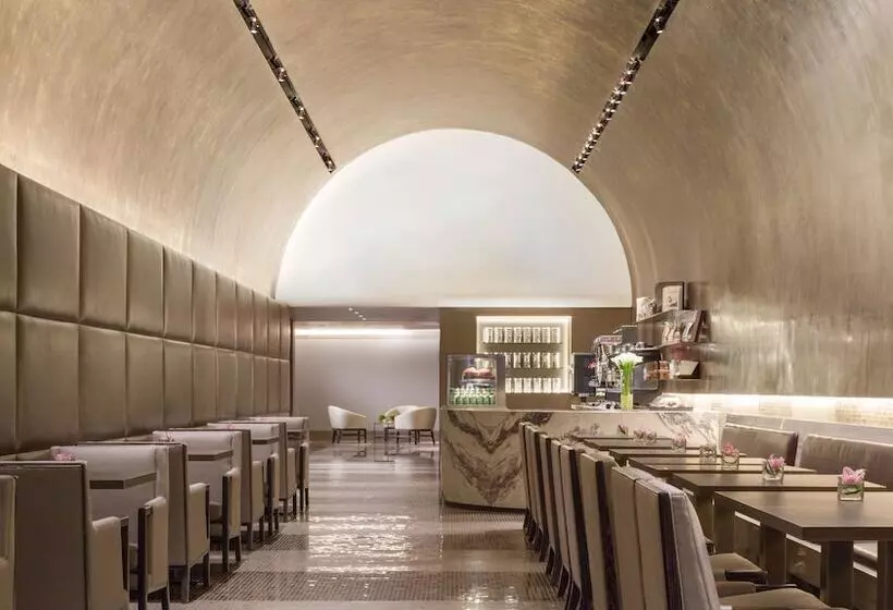 호텔 The Knickerbocker