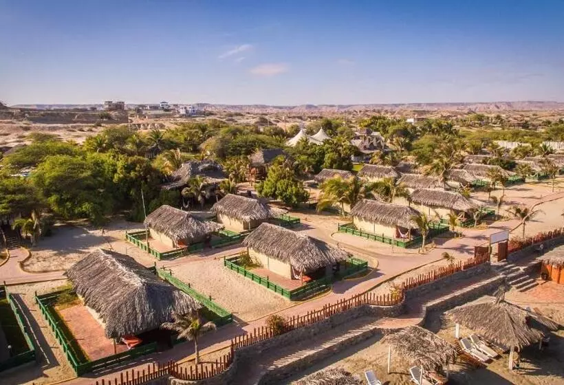 Vichayito Bungalows & Carpas