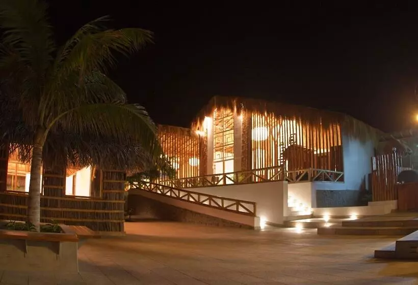 Vichayito Bungalows & Carpas