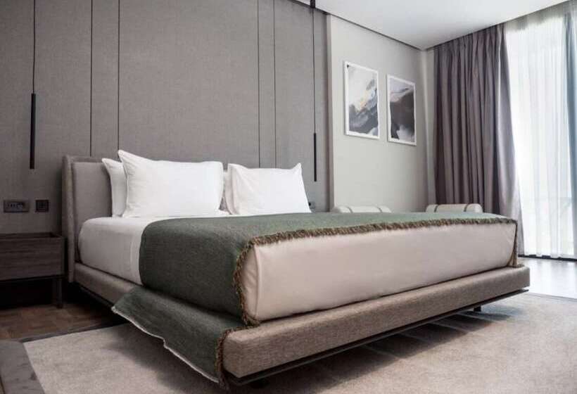 هتل La Brisa Boutique