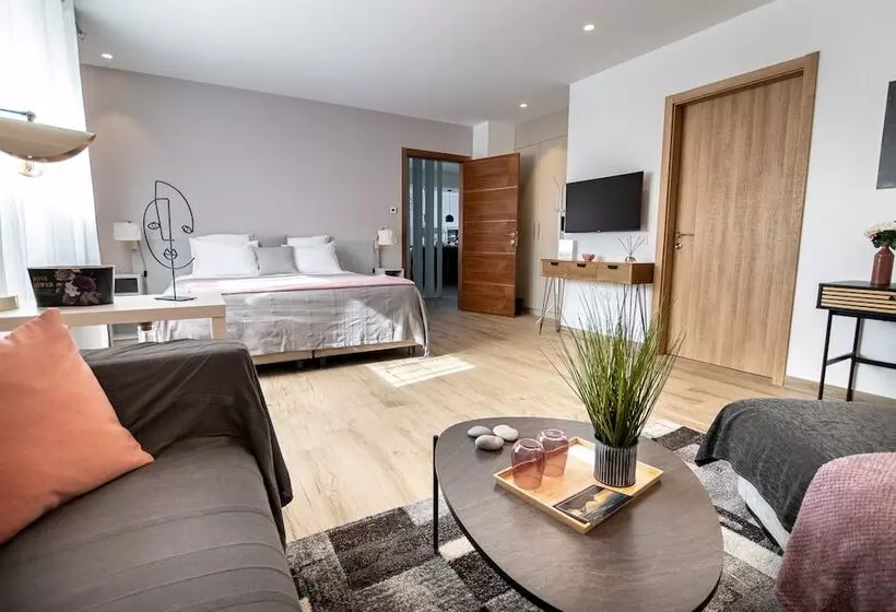 Majatalo Océane Guest House   Adults Only