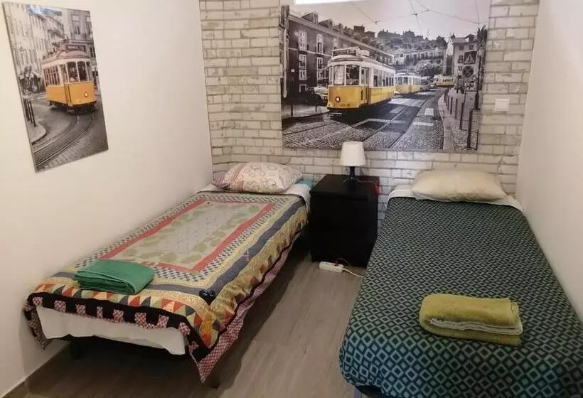 Majatalo Paradise Space