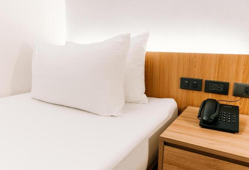 בית מלון כפרי El Sancho