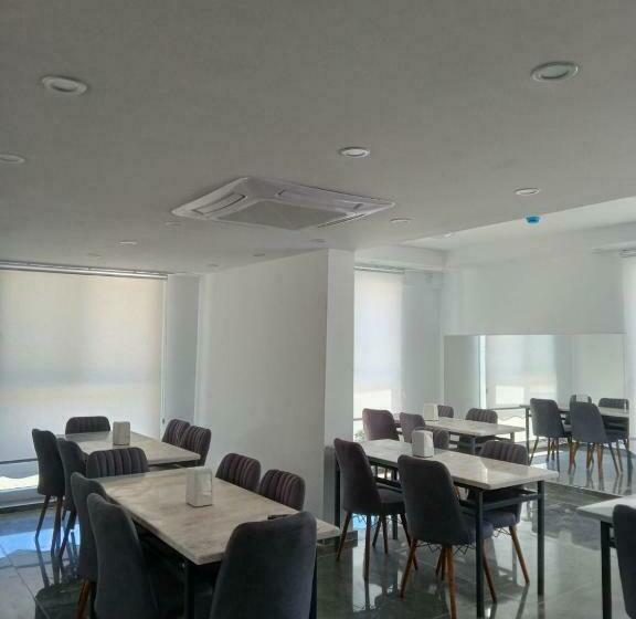 Hotel Grand Köse Ai̇rport