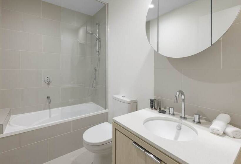 בית מלון כפרי Imagine On Southbank