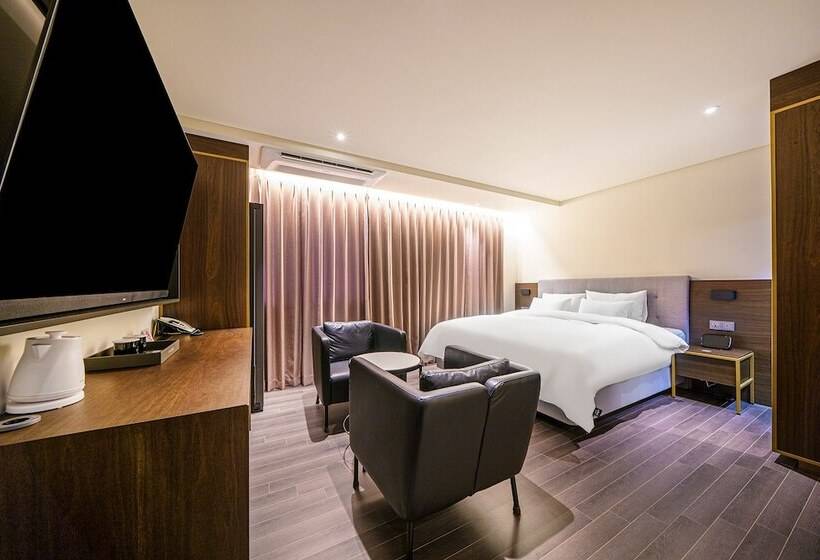 Hotel Yaja Mokpo Peace Square