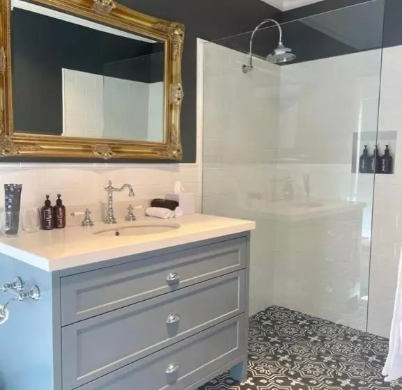 Aamiaismajoitus (B&B) Enfield House Mudgee