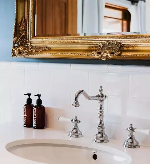 Aamiaismajoitus (B&B) Enfield House Mudgee