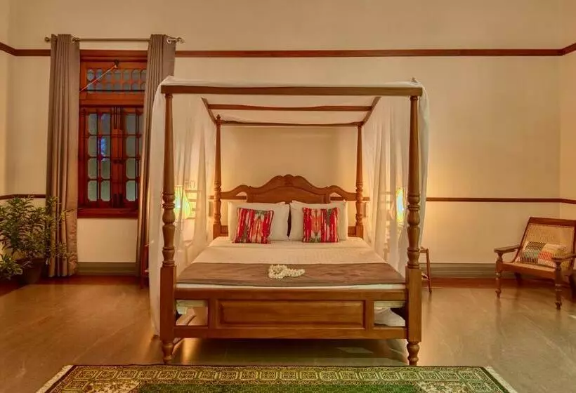 ホテル The Manor Colombo
