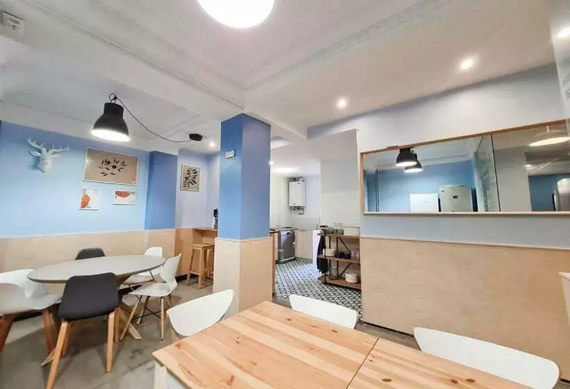 پانسیون Az The Zity Hostel   Coliving