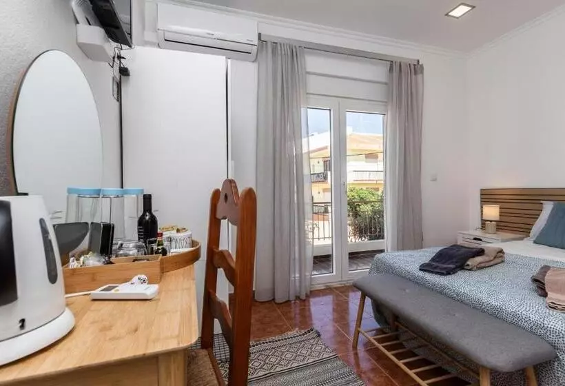 Majatalo Porta Nova Guesthouse By R Tex