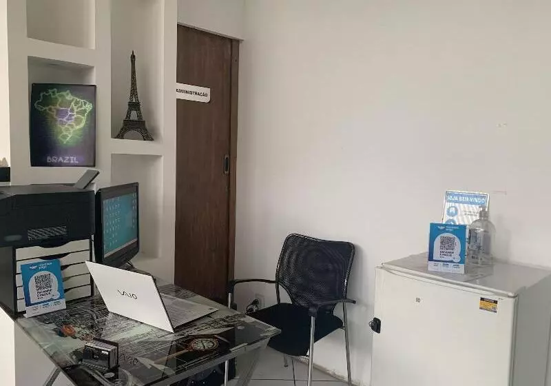 هتل کپسول Pousada Internacional Eas & Western Union 10min Aeroporto