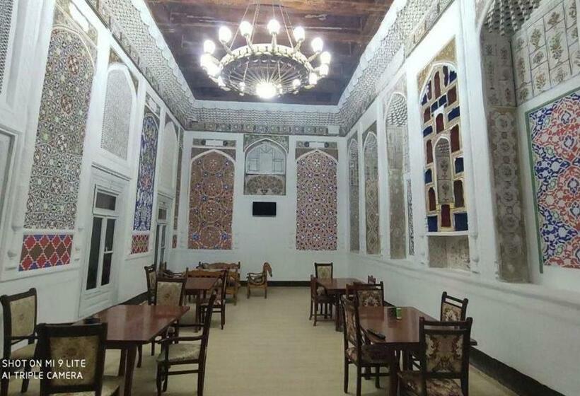 فندق Art 16th Century House