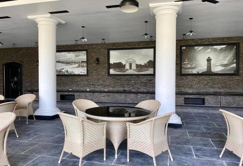 בית מלון כפרי Lagoon Sarovar Premiere Resort Pondicherry