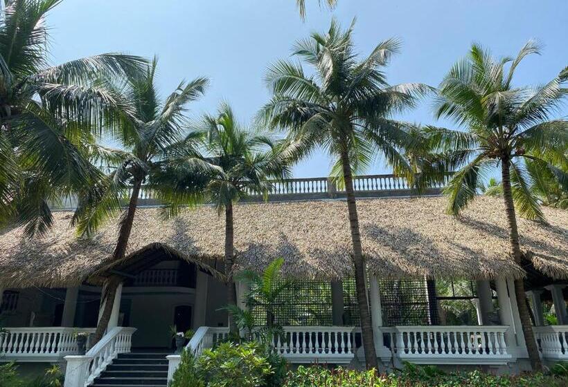 בית מלון כפרי Lagoon Sarovar Premiere Resort Pondicherry